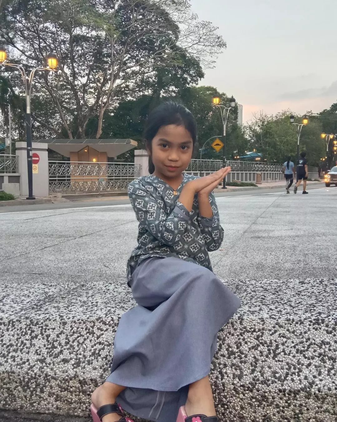 Custom made by wanapuzicouture 🥰❤Limited stock ya ! 😍#fyp #fashionblogger #fashion #kidsfashi (1)