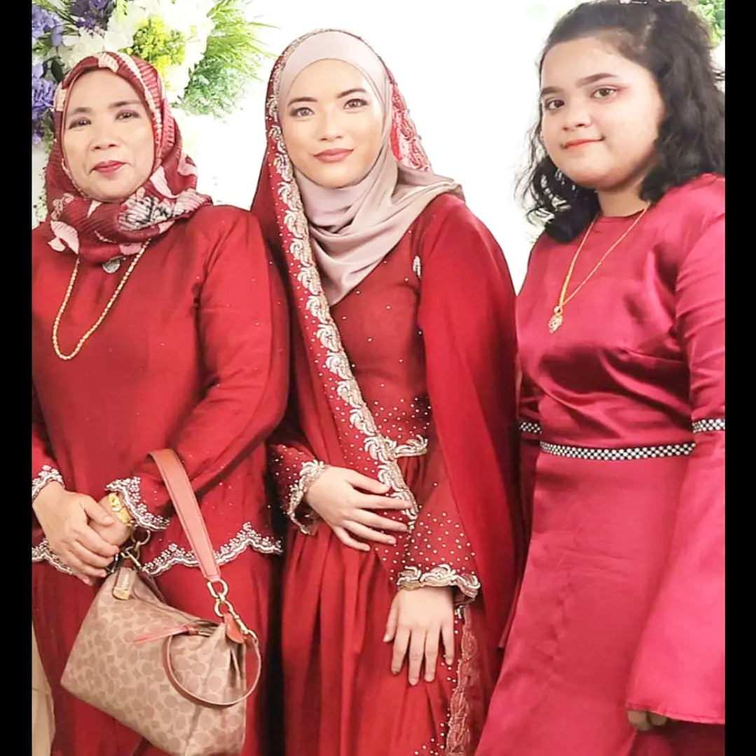 custume made for k.midah n family